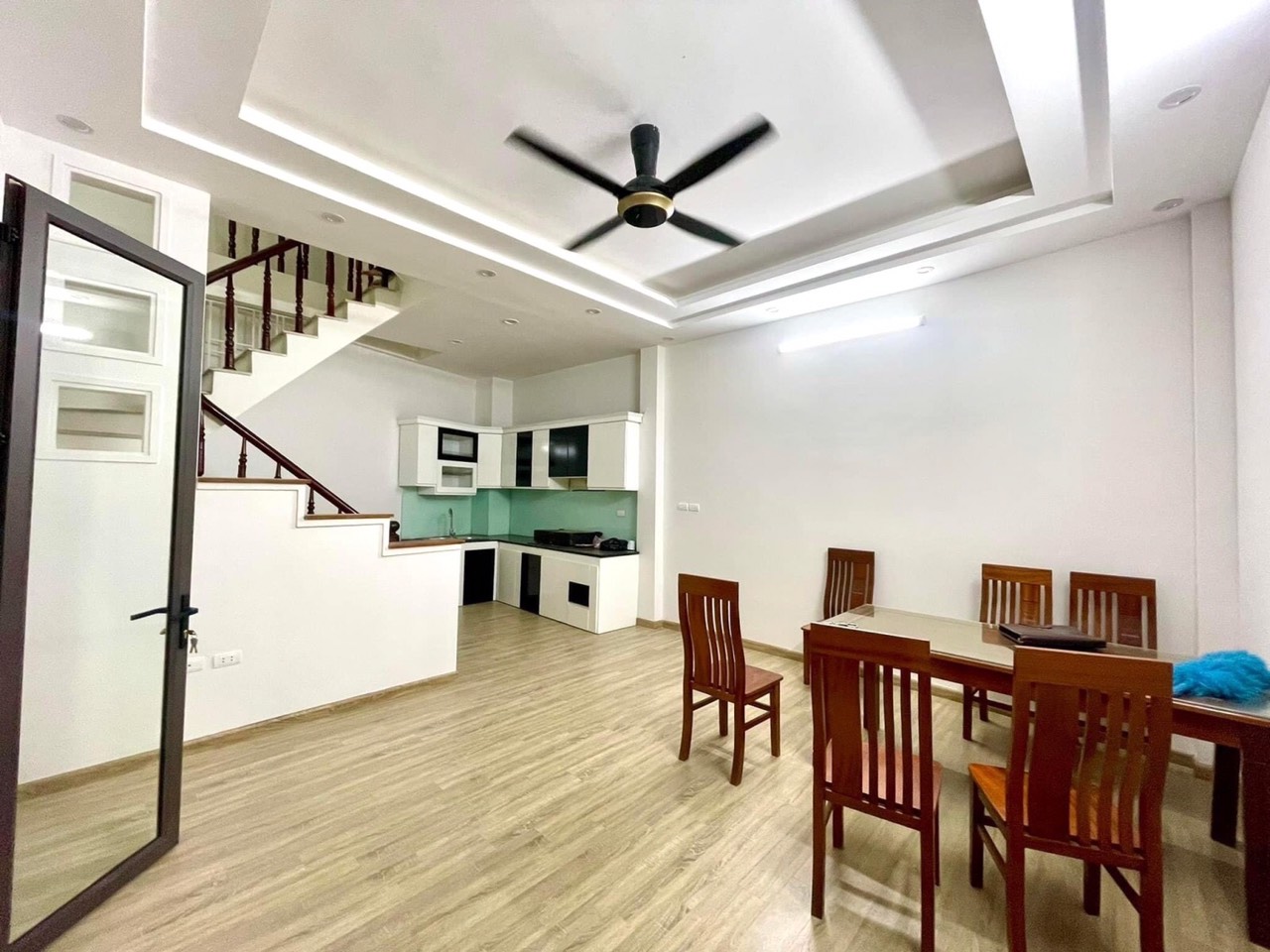 Bán nhà đẹp có thể ở luôn diện tích 45m2 giá 4 tỷ tại Cát Linh, Đống Đa