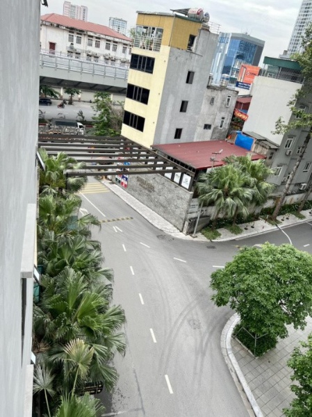 Bán nhà 5 tầng mới xây tại 364 Minh Khai