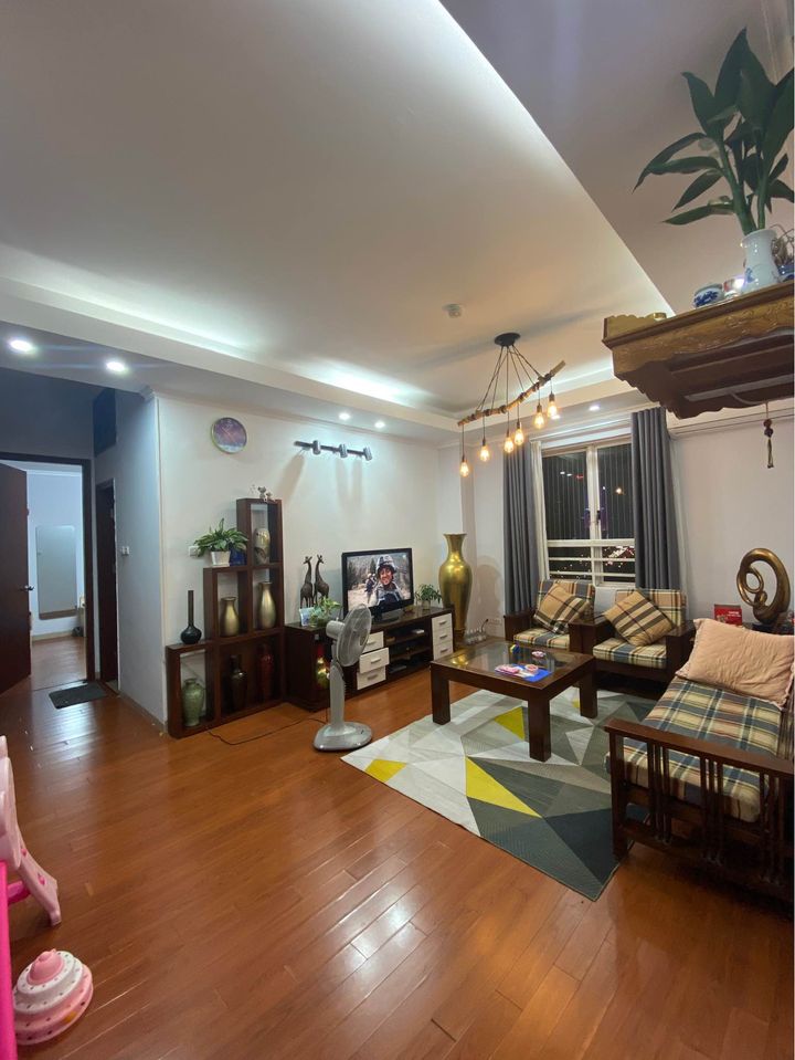Chính chủ cần cho thuê căn hộ CC Hacisco 107 Nguyễn Chí Thanh, Hà Nội
