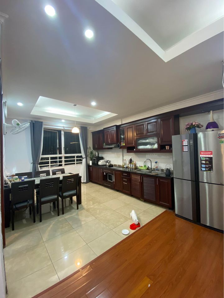 Chính chủ cần cho thuê căn hộ CC Hacisco 107 Nguyễn Chí Thanh, Hà Nội