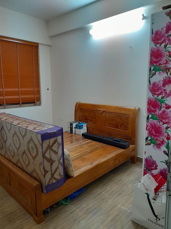 Cho thuê căn hộ chung cư 3pn tại khu đô thị mới Resco Cổ Nhuế , Bắc Từ Liêm, HN