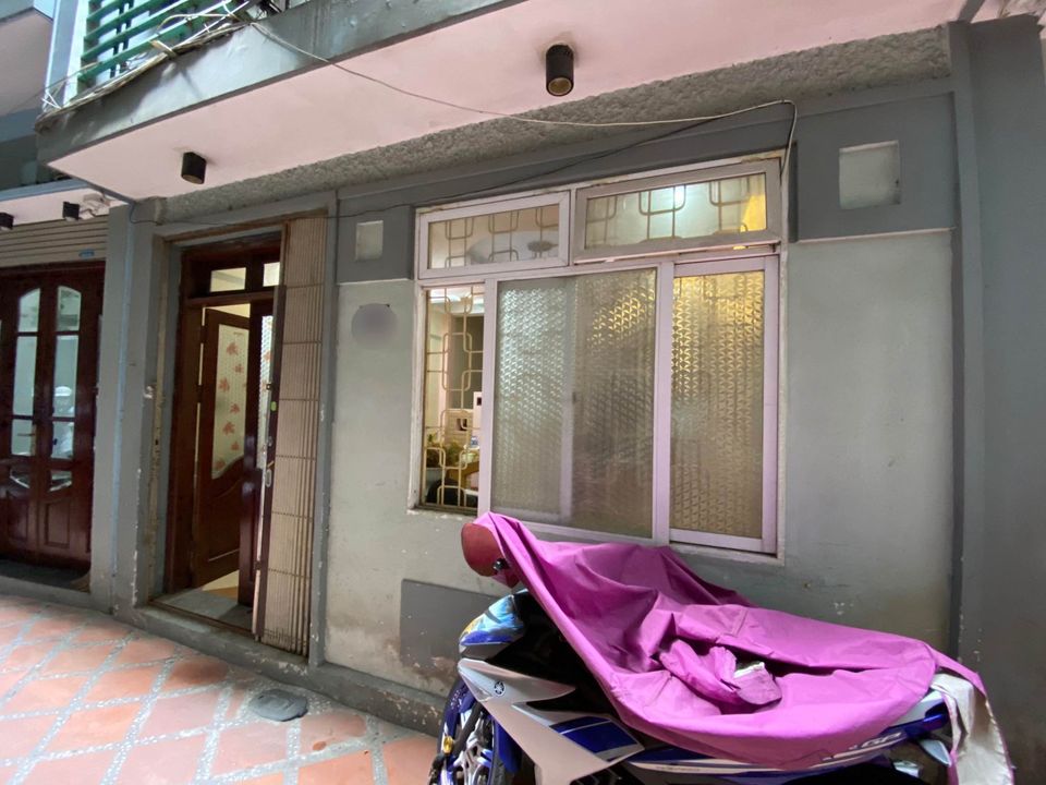 Cho thuê nhà riêng 5 tầng x 35m², tại phố Khâm Thiên, Đống Đa, HN, giá 11 triệu/tháng
