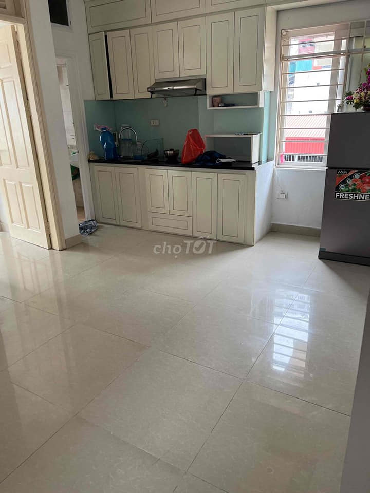 Cần cho thuê chung cư phố Nhân Hoà, Thanh Xuân, Hà Nội, giá 7,5tr/tháng, 50m2, đủ đồ