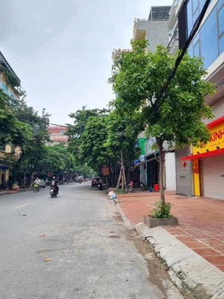 Bán nhà 5 tầng ngõ 299 Hoàng Mai