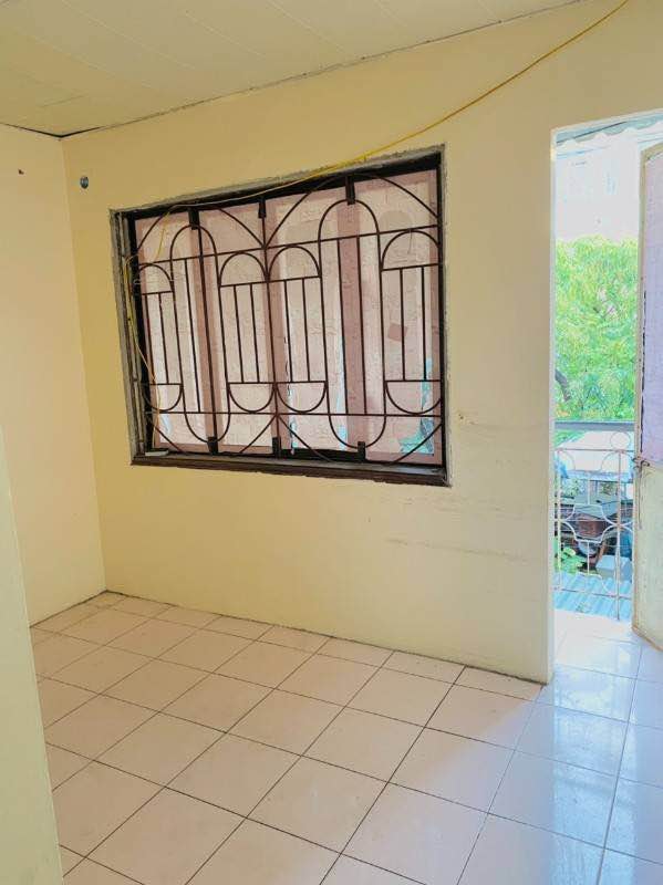 Cho thuê căn hộ tập thể c9 Kim Liên, Đường Lương Đình Của, Phường Kim Liên, Đống Đa , HN, giá 6tr/tháng