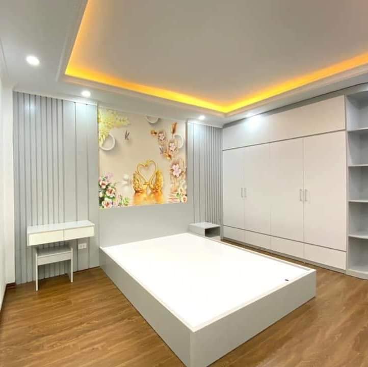 Bán nhà mới tại Láng Hạ diện tích 28m2 giá 4,45 tỷ