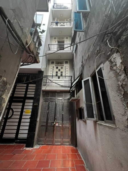 Bán nhà 5 tầng tại Ngõ Quỳnh, Phố Chùa Quỳnh, Phường Thanh Nhàn, Hai Bà Trưng