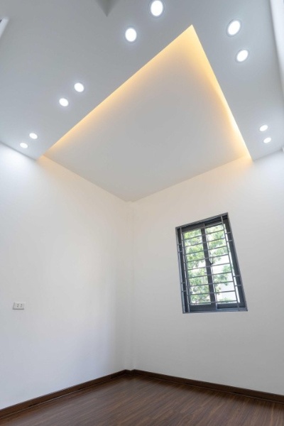 Bán nhà 4 tầng xây mới phố Minh Khai