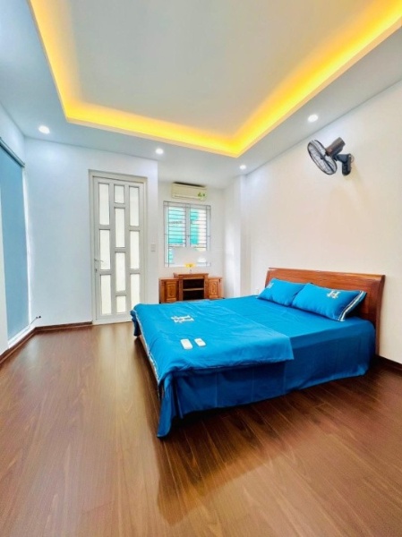 Bán gấp nhà 6 tầng Yên Lạc, Kim Ngưu, Hai Bà Trưng