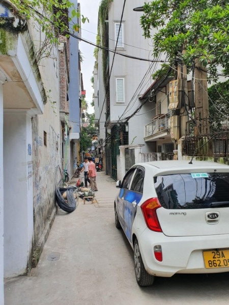 Bán nhà5 tầng xây mới  phân lô trung tâm Hai Bà Trưng