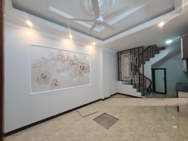 Bán nhà 5 tầng mới xây ngõ 11 Vân Đồn thông sang Bạch Đằng
