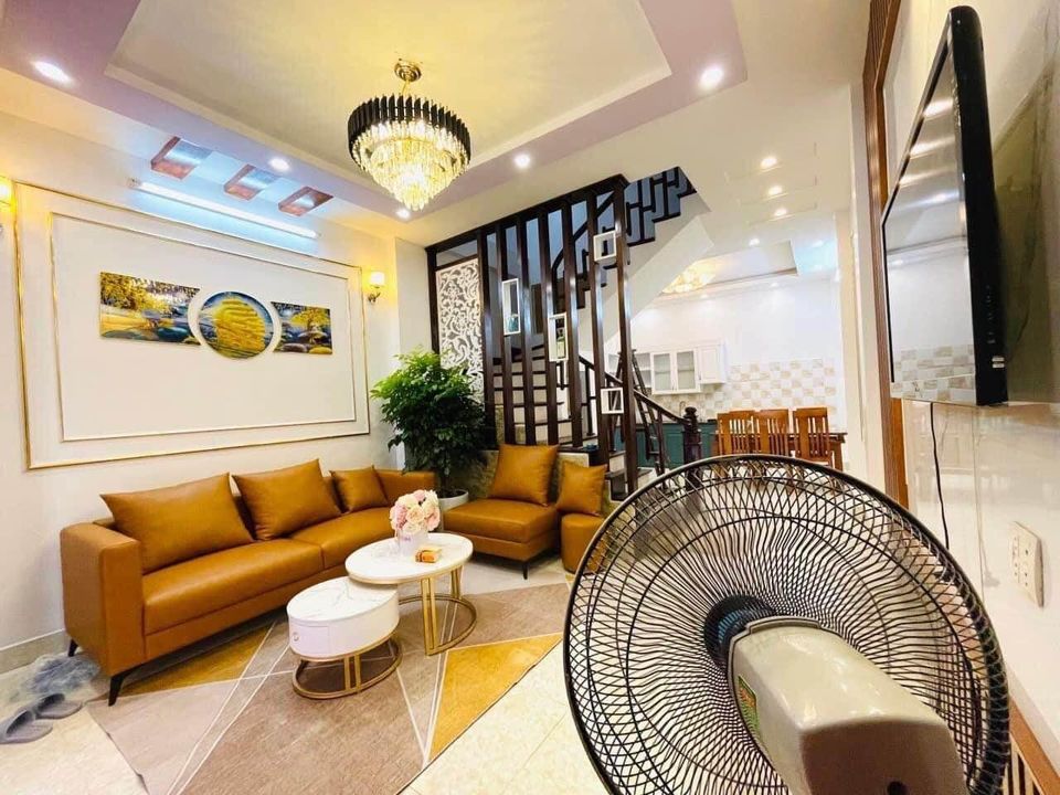 Chính chủ bán nhà tại Đào Tấn, Ba Đình diện tích 42m2 giá 5,75 tỷ