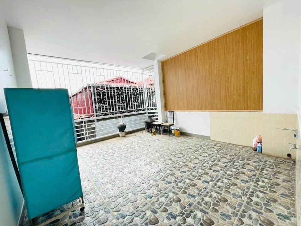 Chính chủ bán nhà tại Đào Tấn, Ba Đình diện tích 42m2 giá 5,75 tỷ