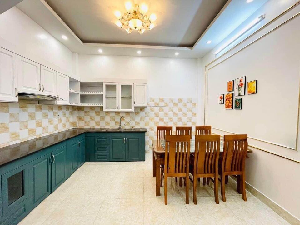 Chính chủ bán nhà tại Đào Tấn, Ba Đình diện tích 42m2 giá 5,75 tỷ