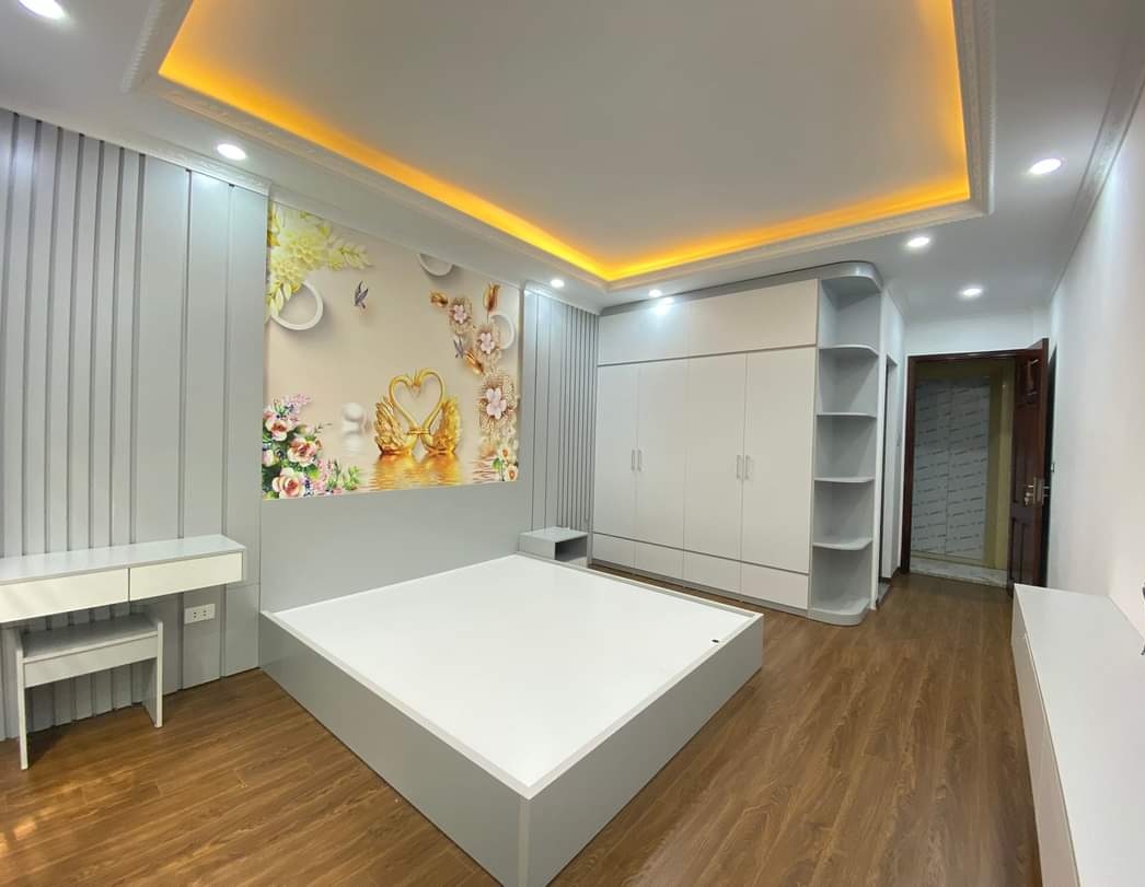 Bán nhà tại ngõ 259 Yên Hoà, Cầu Giấy giá 6,2 tỷ, có thang máy hiện đại