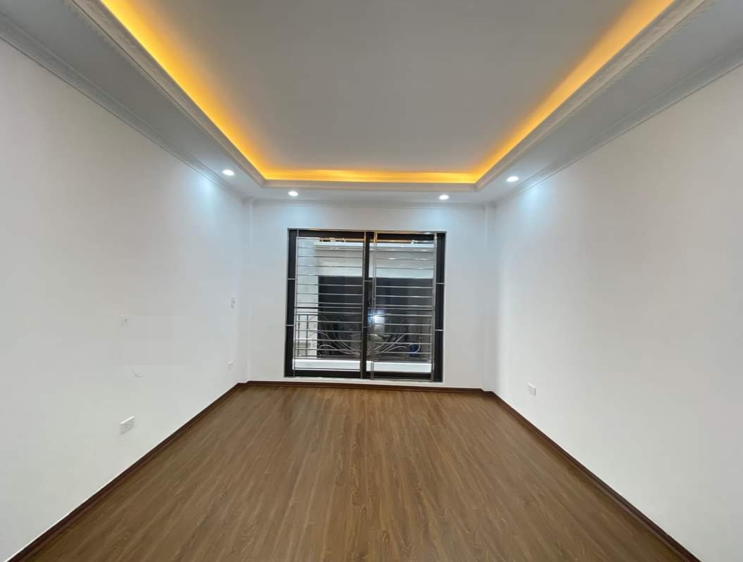 Bán nhà tại ngõ 259 Yên Hoà, Cầu Giấy giá 6,2 tỷ, có thang máy hiện đại