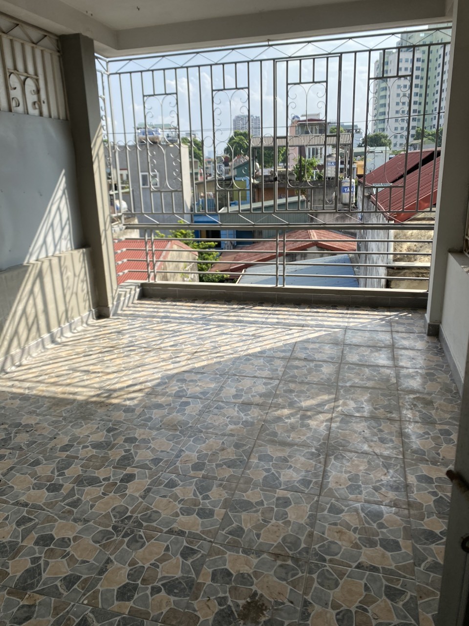 Cho thuê gấp nhà nguyên căn 45m2 5 tầng chỉ 16tr/tháng