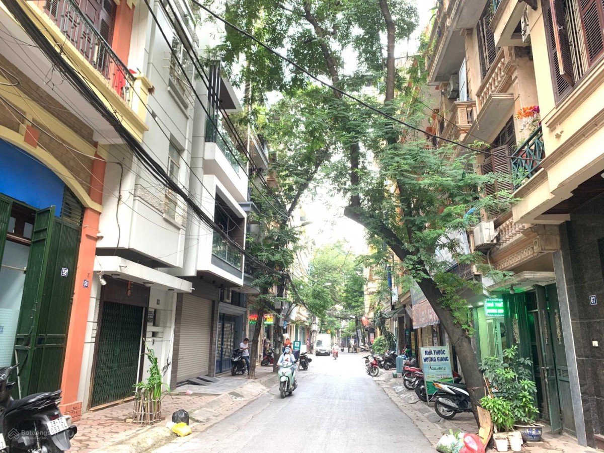 Cho thuê nhà mặt 60m2, 3pn, 3wc, giá 15tr/th gần Hòa Bình 2