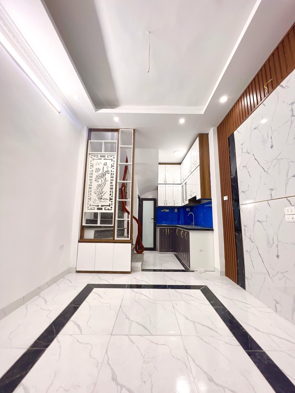 Chính chủ cần bán nhà tại phố Văn Cao diện tích 35m2 giá 4 tỷ