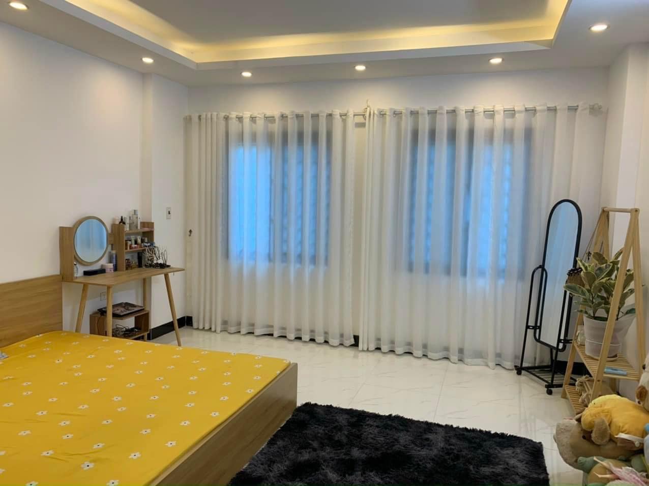 Chính chủ cần bán nhà tại Hồ Tùng Mậu 46m2 oto gần nhà, tiện ích đầy đủ giá chỉ 4 tỷ