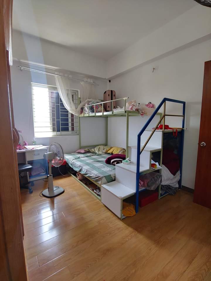Chính chủ cần bán nhà tại phố Xa La, 5 tầng, ô tô đỗ cửa, sát khu đô thị Xa La, giá 4.35 tỷ