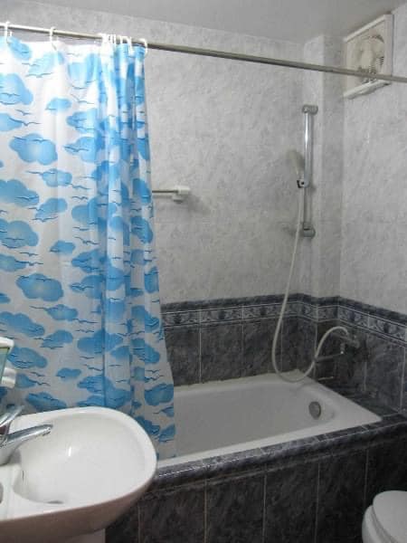 Cho thuê nhà nguyên căn tại Võng Thị, Tây Hồ, Hà Nội giá 15tr/tháng