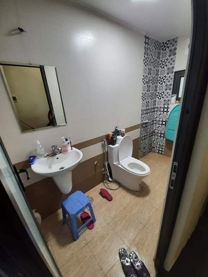 Cho thuê nhà 4 tầng 180m2 tại Đường Phú Diễn, Bắc Từ Liêm, HN giá 18tr/tháng