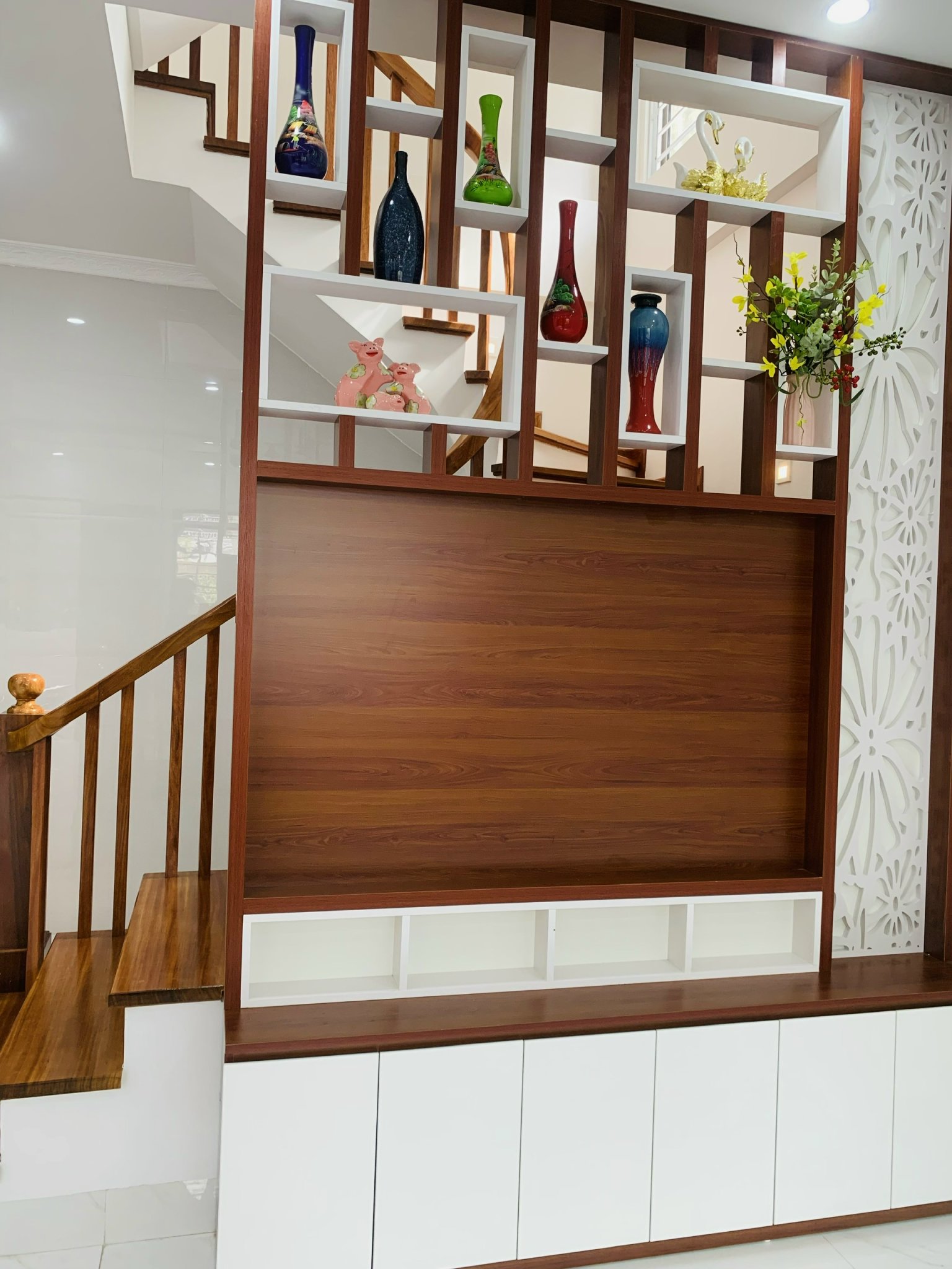 Cần bán nhà tại Đông Ngạc, diện tích 32m2, nhà 5 tầng giá 3 tỷ