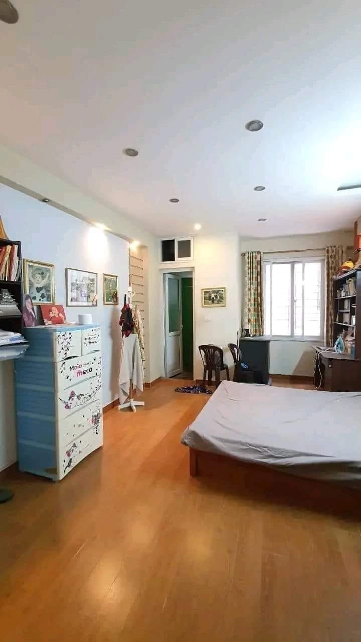 Chính chủ cần bán nhà tại Nguyễn Khang, Cầu Giấy diện tích 47m2 giá 4,75 tỷ