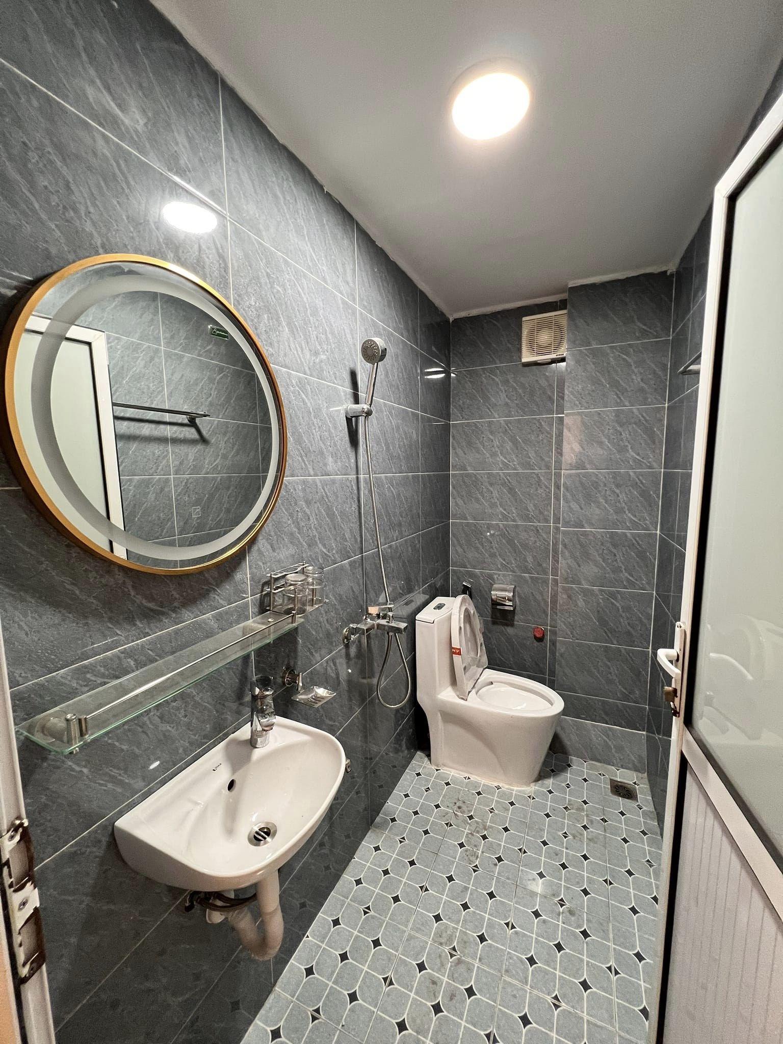 Cần bán nhà tại Vạn Phúc, hà Đông diện tích 50m2 giá 4,6 tỷ