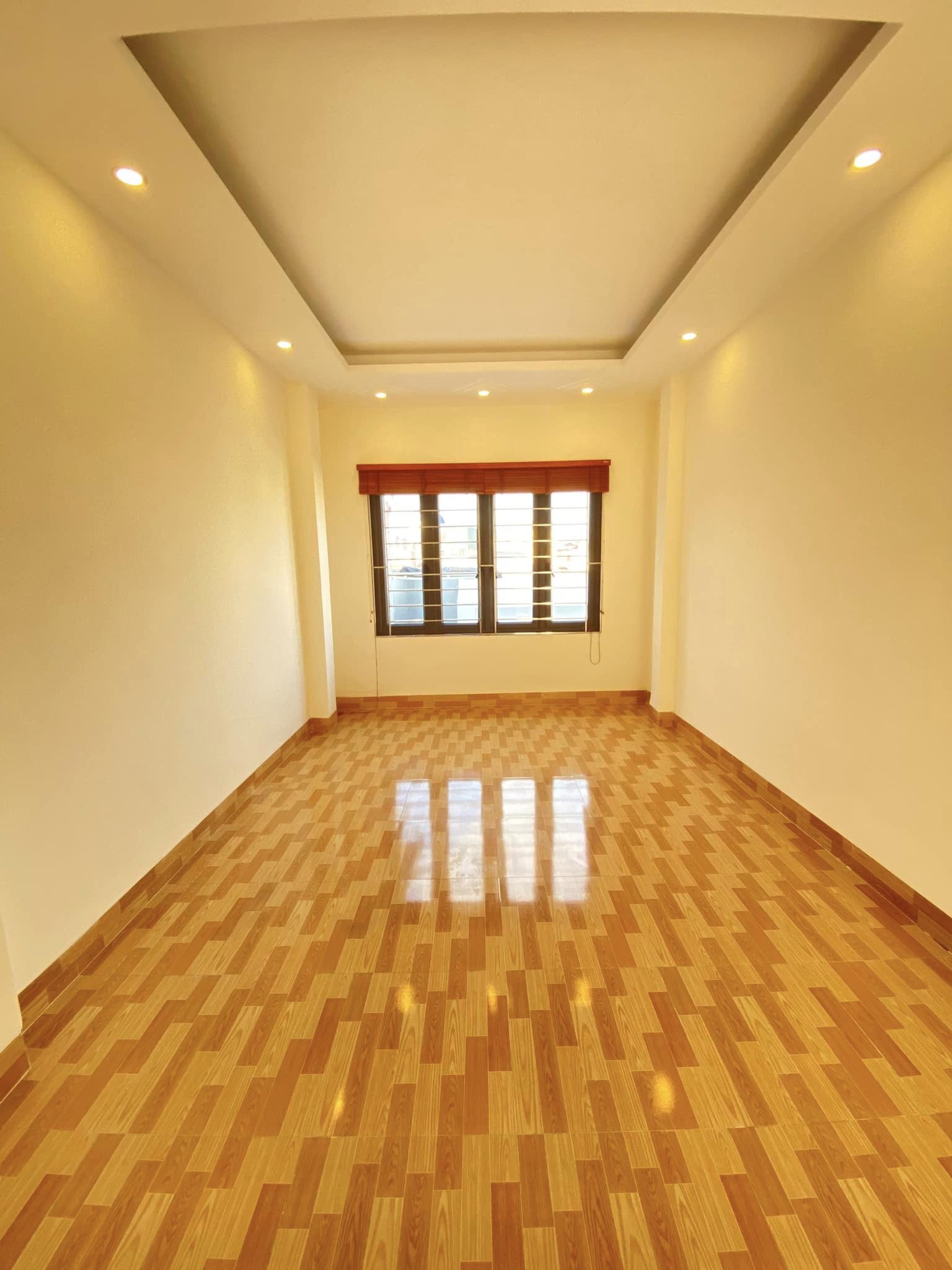 Bán nhà 5 tầng phố Kim Ngưu diện tích 46m2 giá 4,7 tỷ