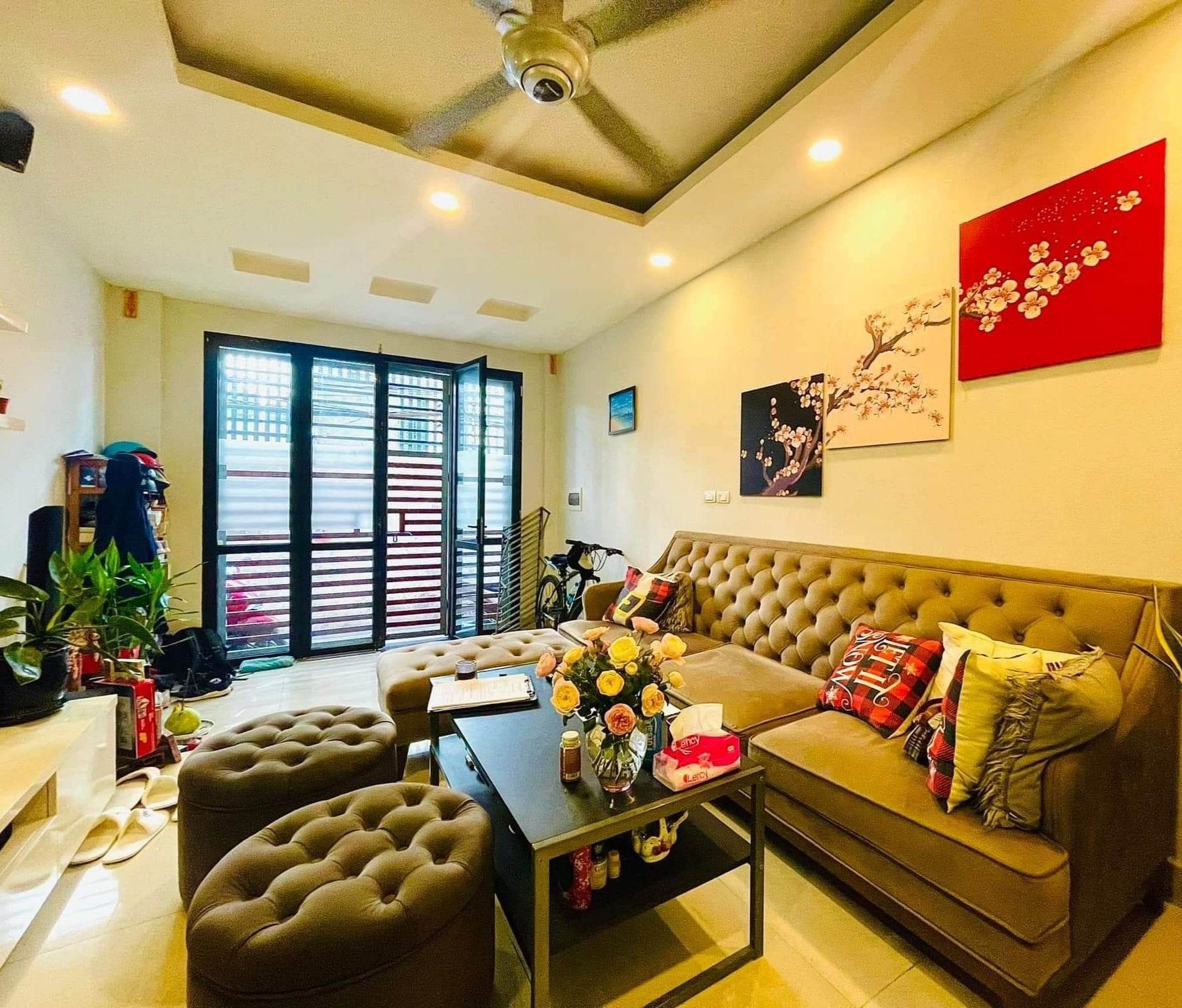 Bán nhà 5 tầng, diện tích 50m2 giá 4 tỷ tại Nguyễn Đức Cảnh, Hoàng Mai