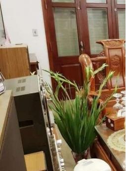 Cần bán nhà đường Lạc Long Quân, Hà Nội lô góc để kinh doanh giá hơn 7 tỷ