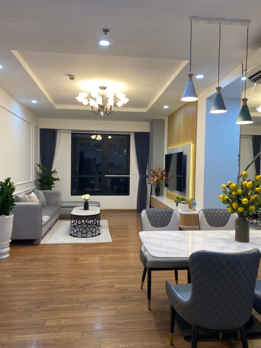 Gia đình cần cho thuê căn hộ 3 phòng ngủ tại Times City