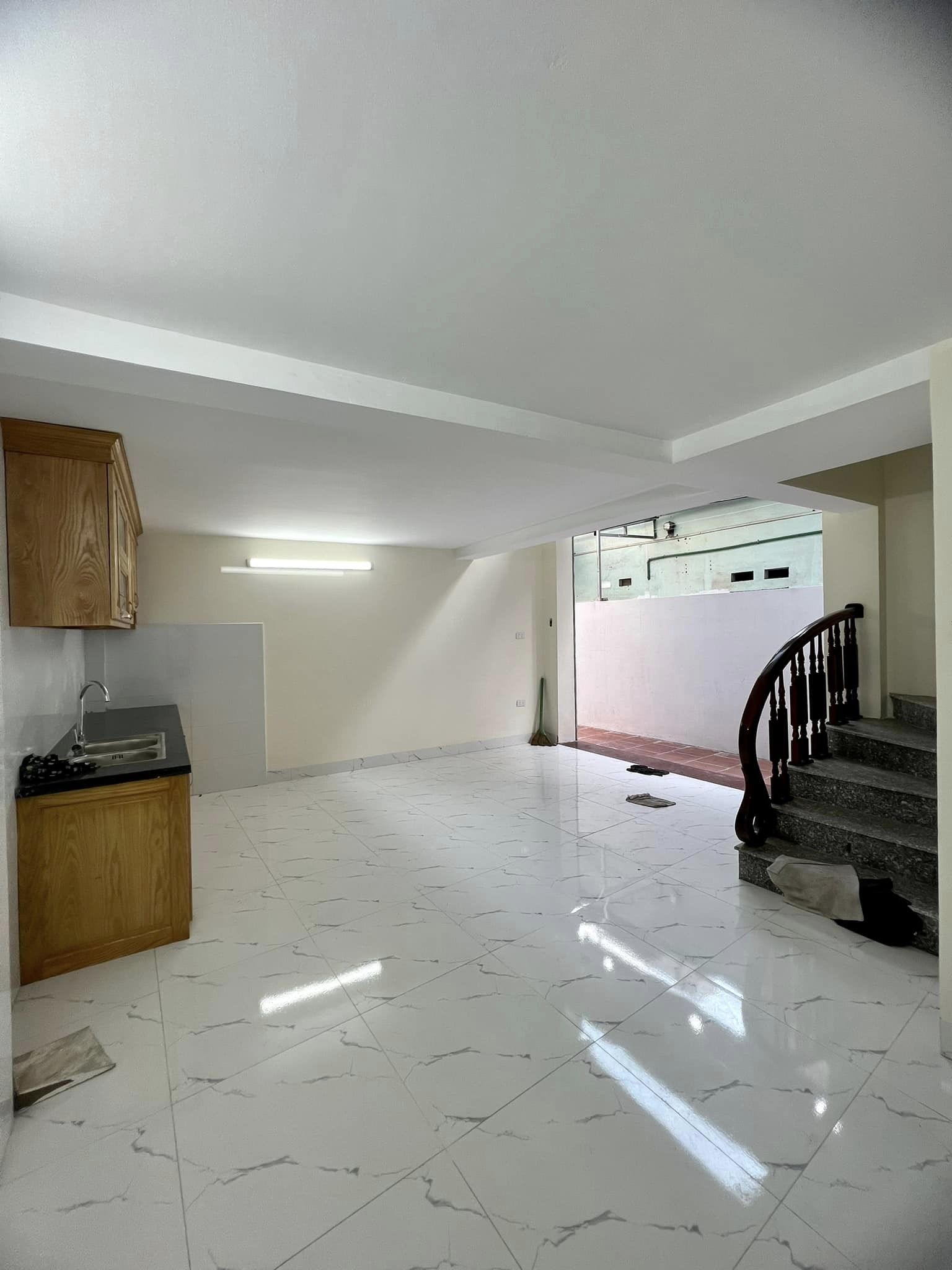 Bán nhanh nhà lô góc Cự Lộc, Thanh Xuân, Hà Nội, giá chỉ 2.2 tỷ