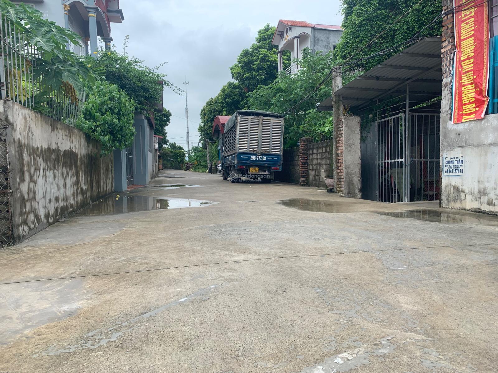 Cần tiền bán nhanh nhà 2 tầng 138m2 giá 1,35 tỷ ở Ứng Hòa