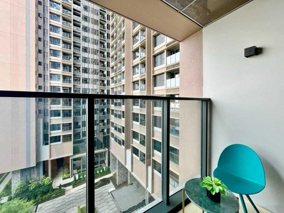 Cho con du học bán nhanh căn hộ 2PN giá 2.3 tỷ full nội thất sang trọng, vào ở ngay