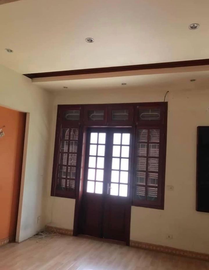 Cho thuê nhà nguyên căn ở Nguyễn Ngọc Nại, Thanh Xuân giá 15tr/tháng