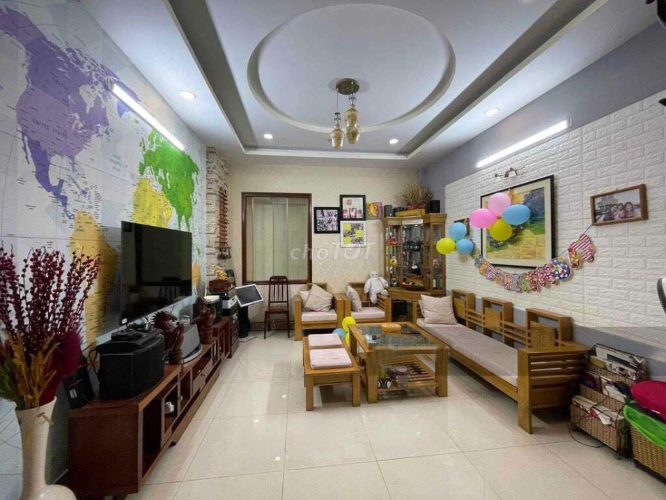 Bán nhà hot khu sân bay, đường Bạch Đằng, Tân Bình 60m2 chỉ 11.5 tỷ