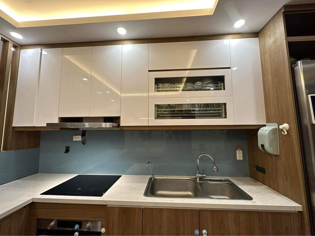 Cho thuê căn hộ chung cư 219 Trung kính, giá 15tr/tháng
