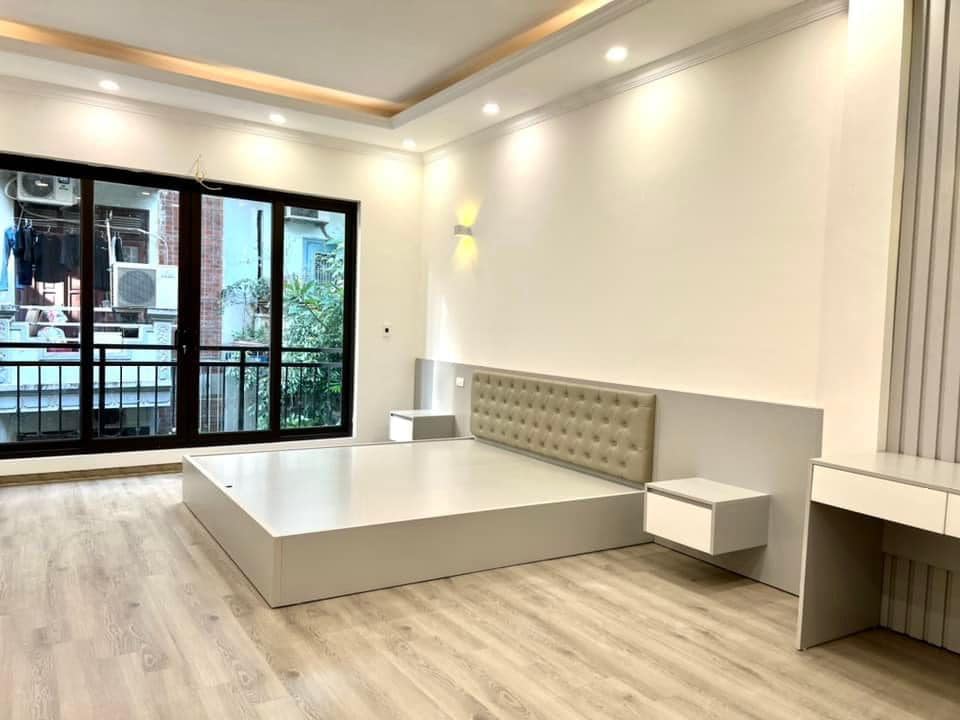 chính chủ cần bán gấp nhà tại Hoàng Hoa Thám, Ba Đình diện tích 35m2 giá 4,5 tỷ