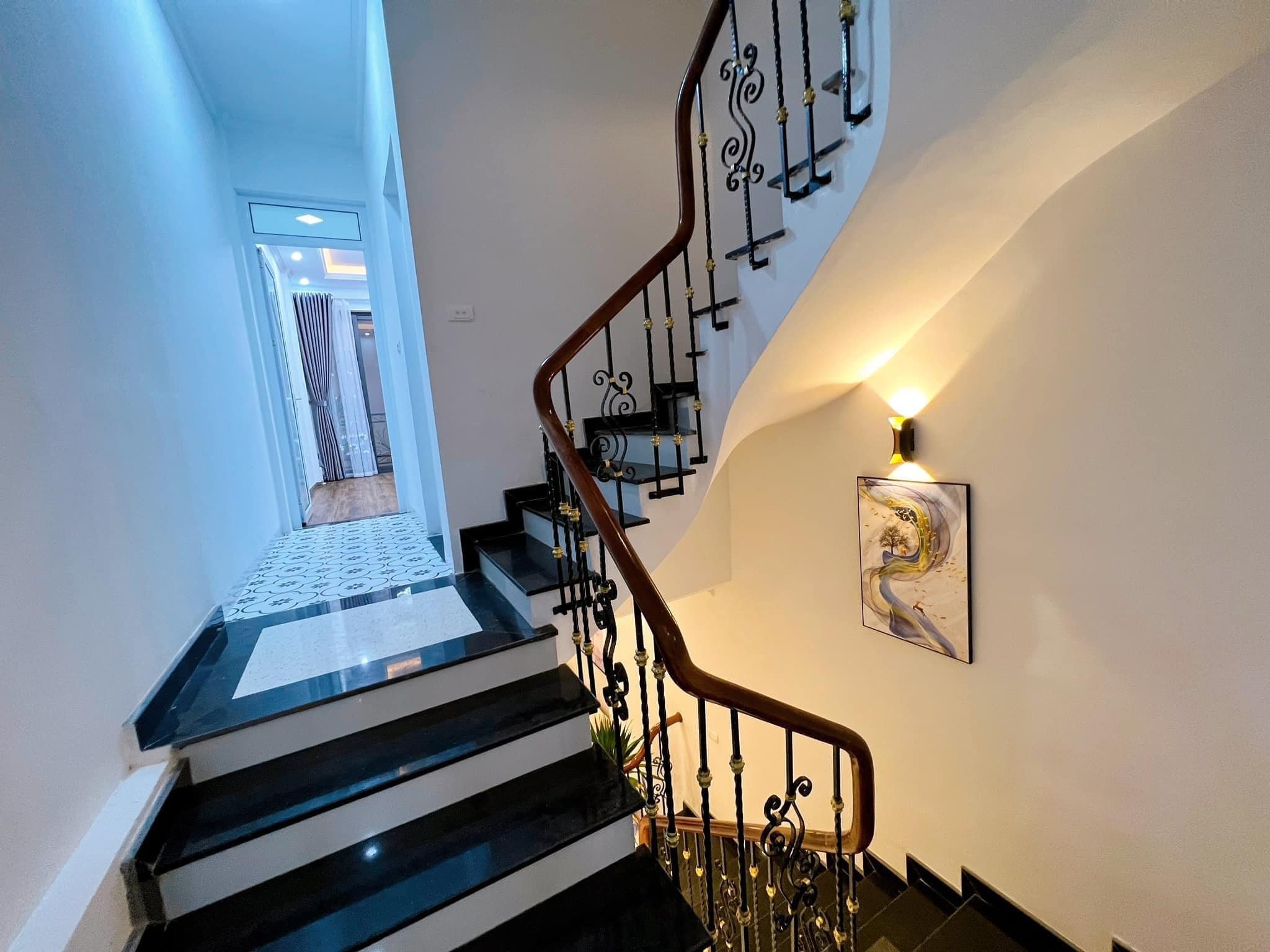 Cần bán nhà 50m2 giá 5,58  tỷ tại Ngọc Hà, Ba Đình