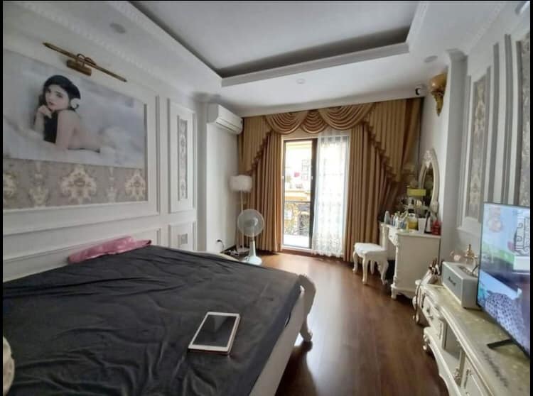 Chính chủ cần bán nhà 40m2 giá 6,2 tỷ tại Phạm Văn Đồng, Bắc Từ Liêm