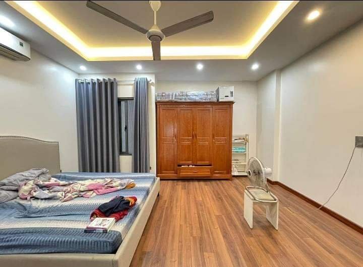 Chính chủ cần bán nhà 4 tầng, 41m2 giá 5,95 tỷ tại ngõ 155 Cầu Giấy