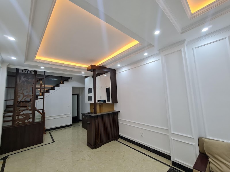 Bán nhà lô góc 5 tầng, 34m2 giá 3,8 tỷ tại Bồ Đề, Lonng Biên