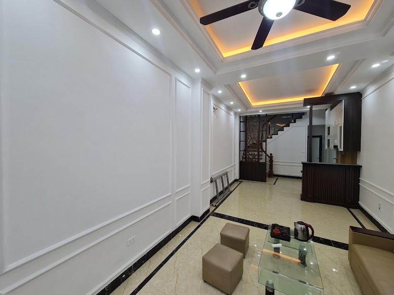 Bán nhà lô góc 5 tầng, 34m2 giá 3,8 tỷ tại Bồ Đề, Lonng Biên