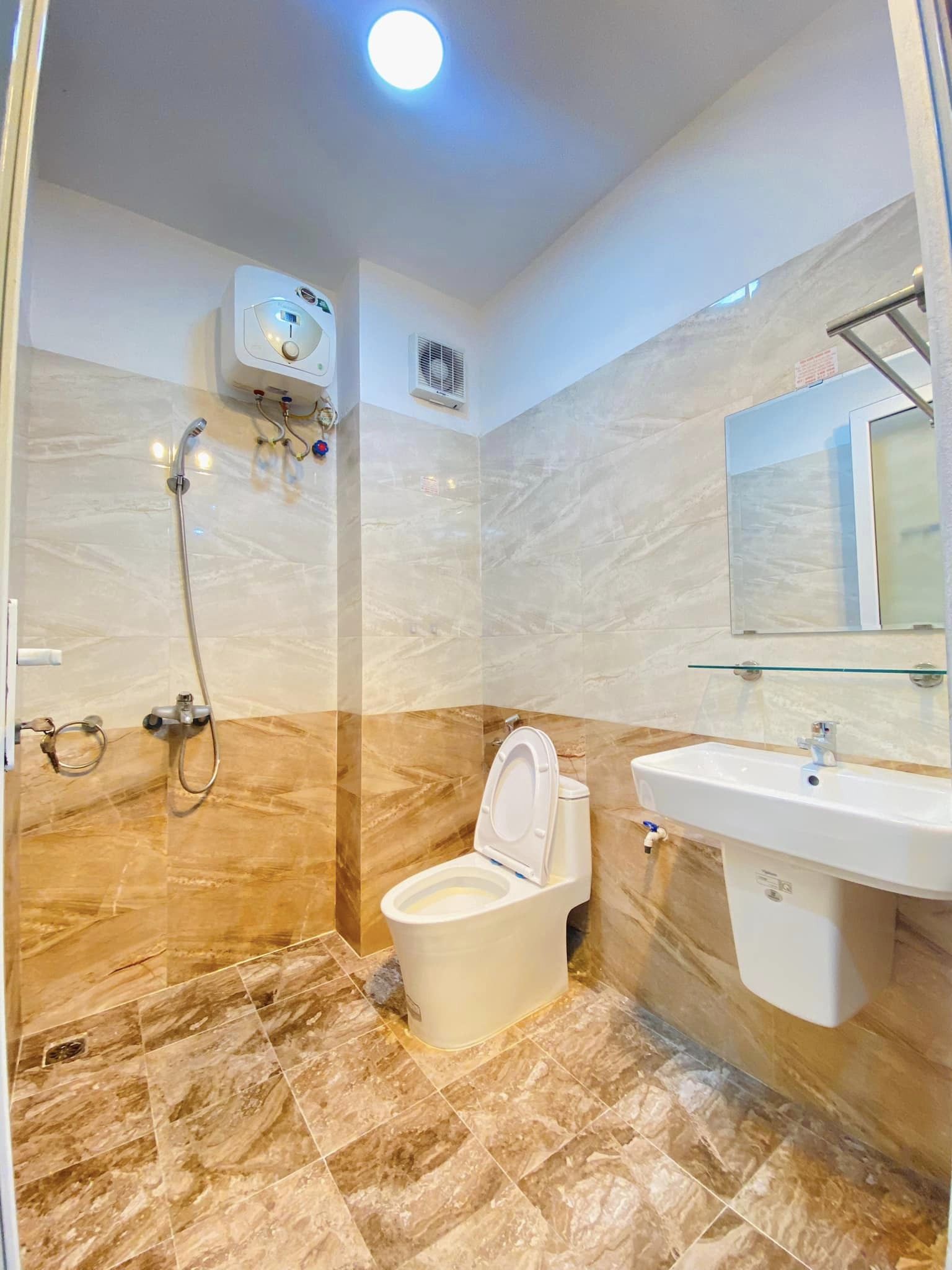 Chính chủ cần bán nhà tại Lê Quang Đạo, Nam Từ Liêm diện tích 36m2 giá 4,2 tỷ