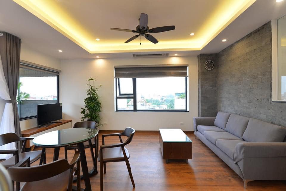 Cần bán nhà 8 tầng,  diện tích 185m2 giá 33,5 tỷ tại Thuỵ Khuê, Tây Hồ