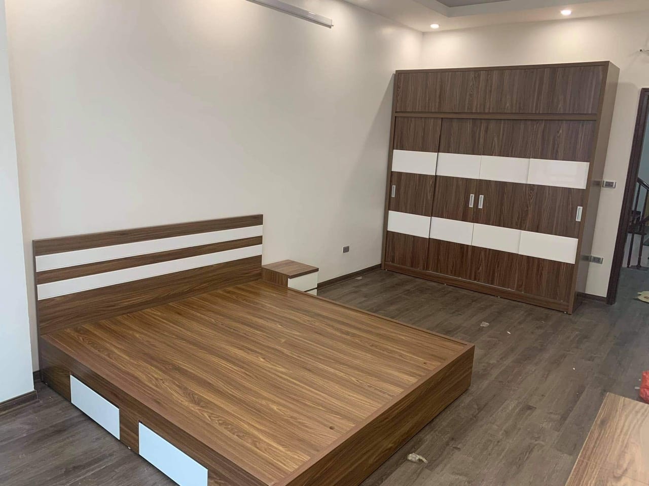 Chính chủ cần bán nhà diện tích 45m2, giá 10,8 tỷ tại Cầu Giấy