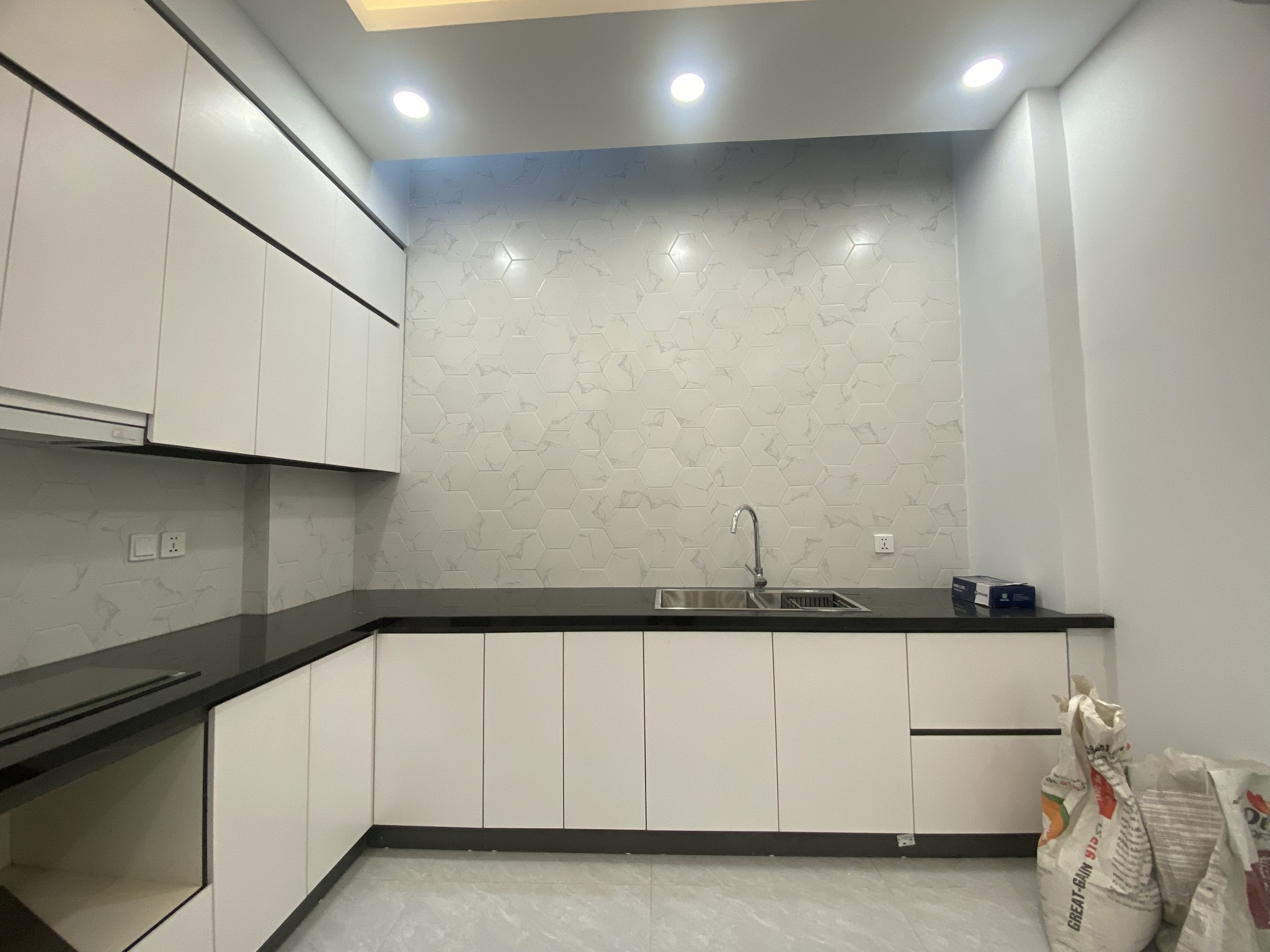 Bán nhà trung tâm quận Đống Đa diện tích 60m2 giá 12,35 tỷ